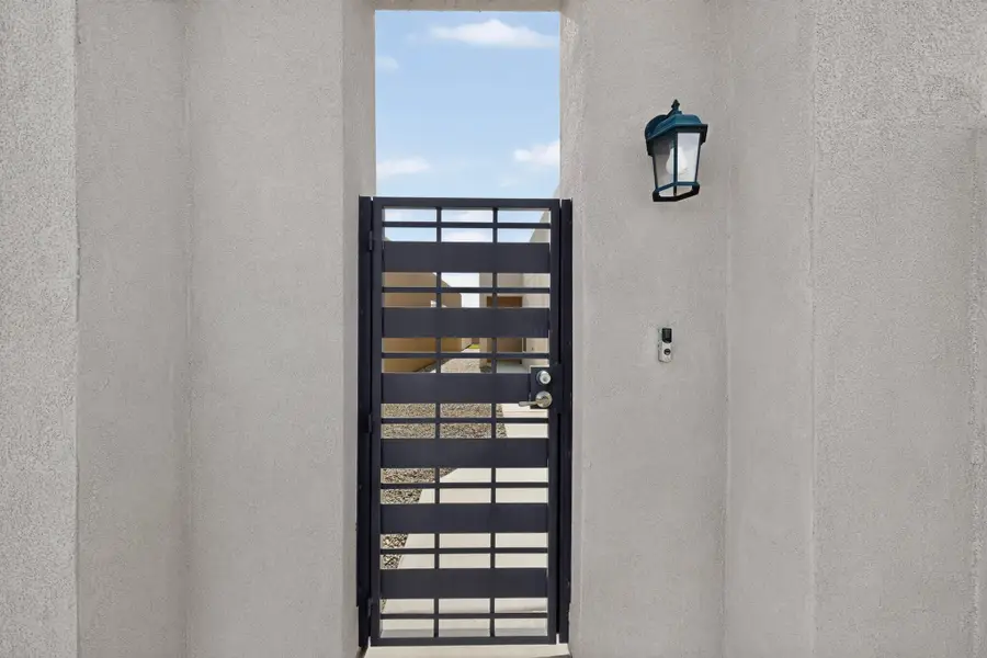 1429 Tierra Verde Loop Nw, Los Lunas, NM 87031 - #3