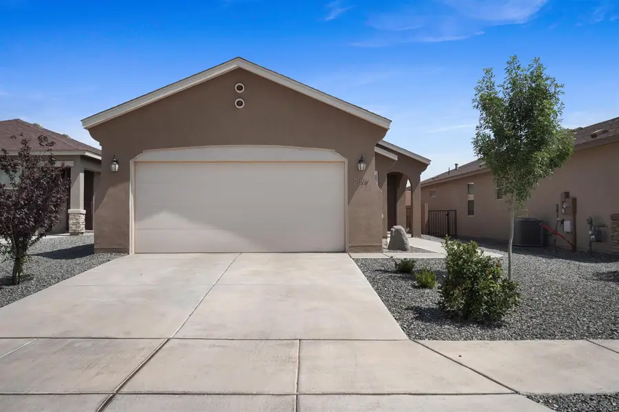 2877 Cambridge Avenue Ne, Rio Rancho, NM 87144 - #2
