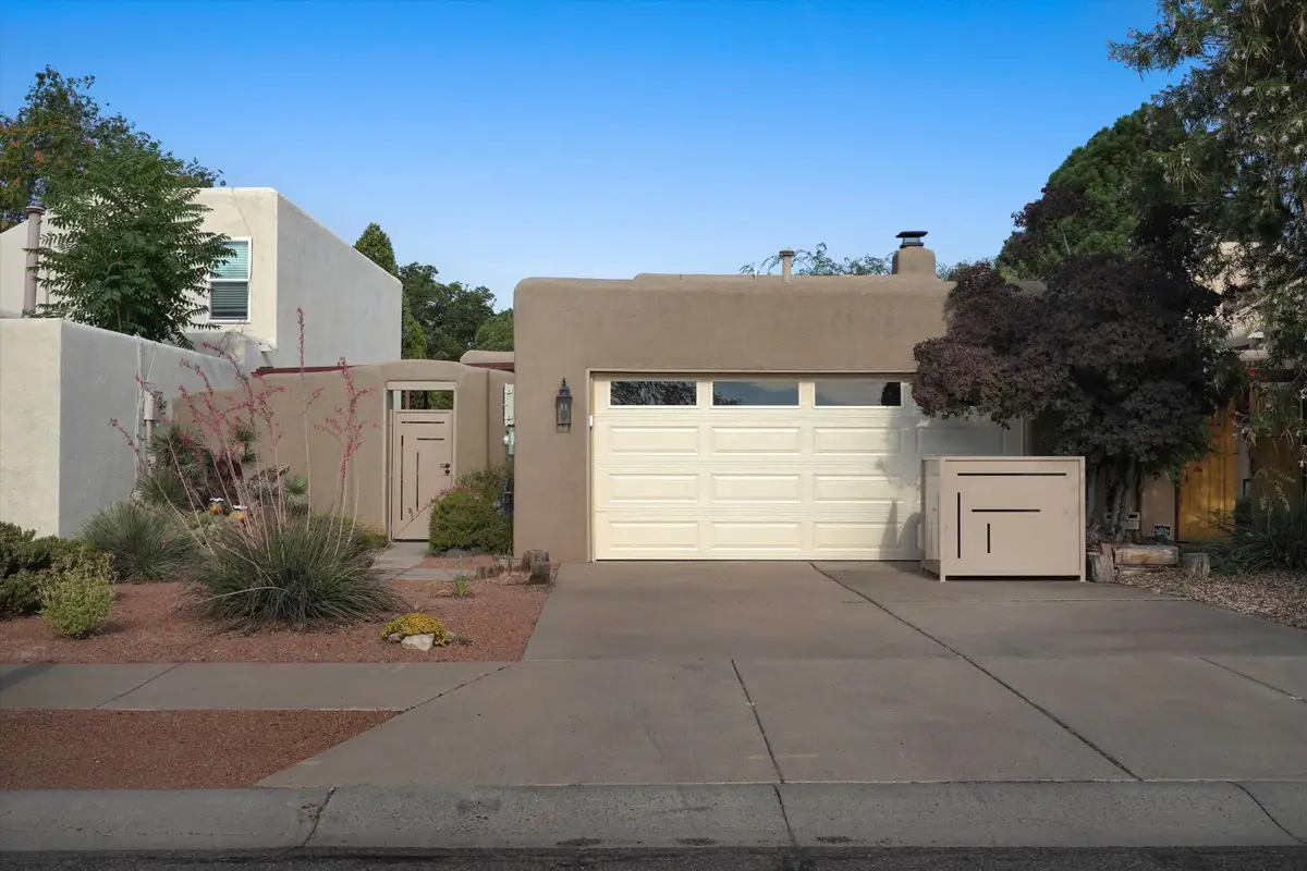 5227 Saratoga Drive Nw, Albuquerque, NM 87120 - #1