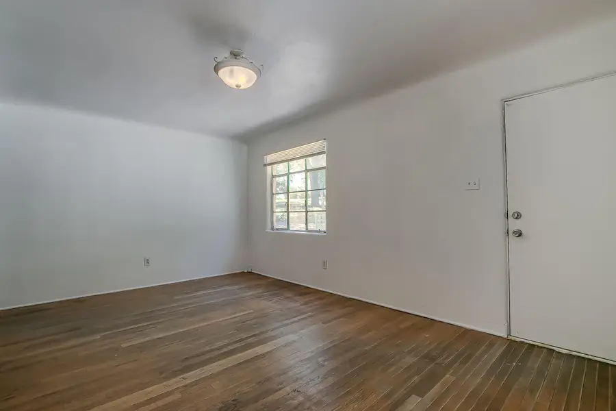 1407,1409 Hazeldine Avenue Se, Albuquerque, NM 87106 - #3