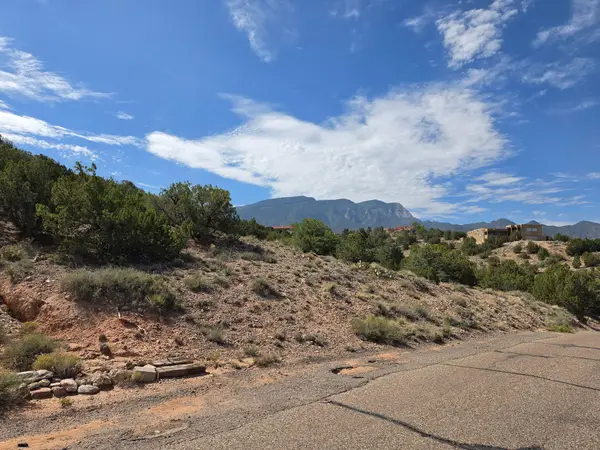 Yucca (lot 105) Lane, Placitas, NM 87043