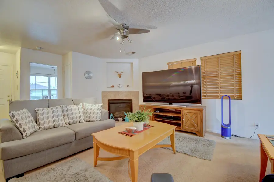 9509 Valle Vidal Place Sw, Albuquerque, NM 87121 - #2