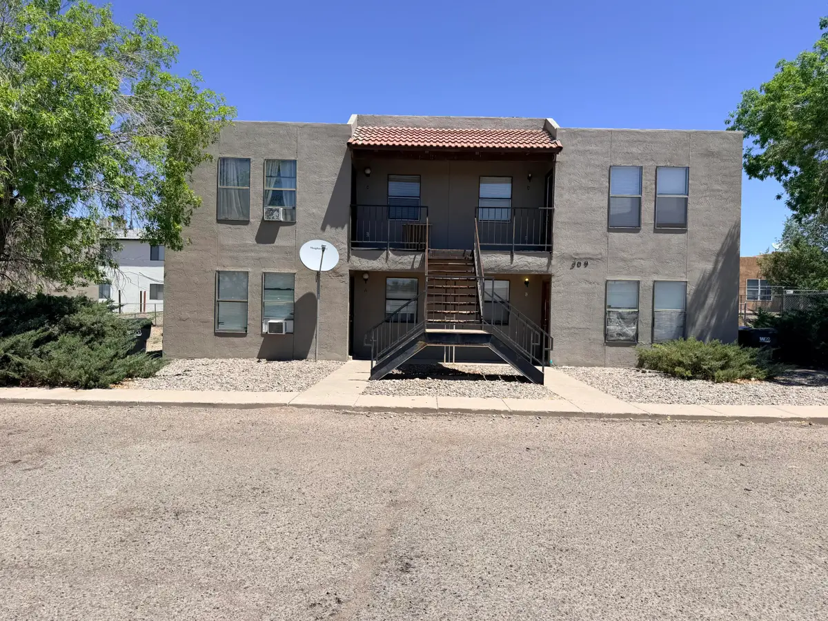 309-313 Geraldine Loop Se, Rio Rancho, NM 87124 - #1