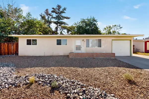 1910 Macbeth Court Ne, Albuquerque, NM 87112