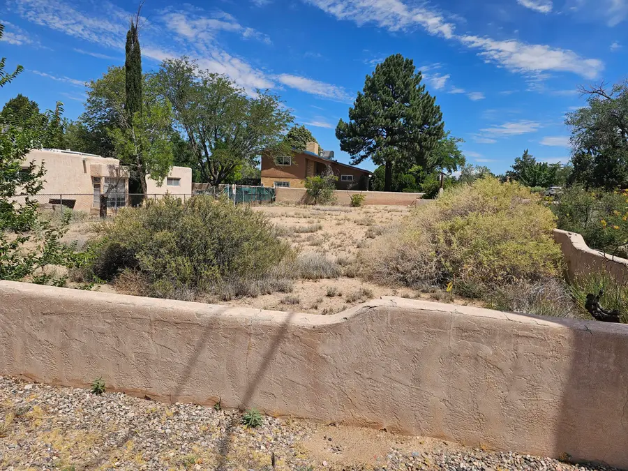4417 Marble Avenue Ne, Albuquerque, NM 87110 - #3