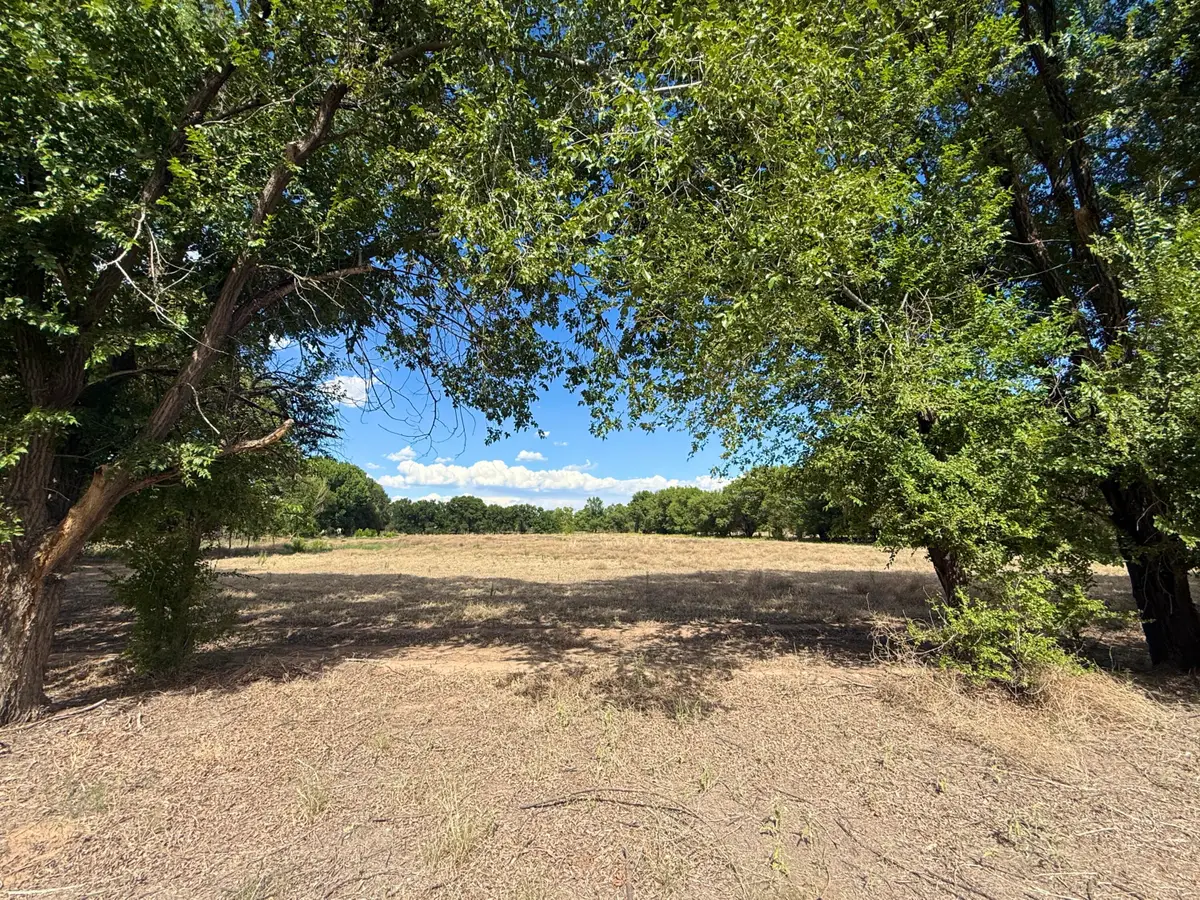 17B San Fernando Road, Peralta, NM 87042 - #1