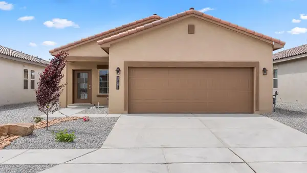 3235 Dijamant Loop Se, Rio Rancho, NM 87124