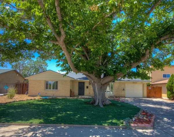 6853 Mossman Place Ne, Albuquerque, NM 87110