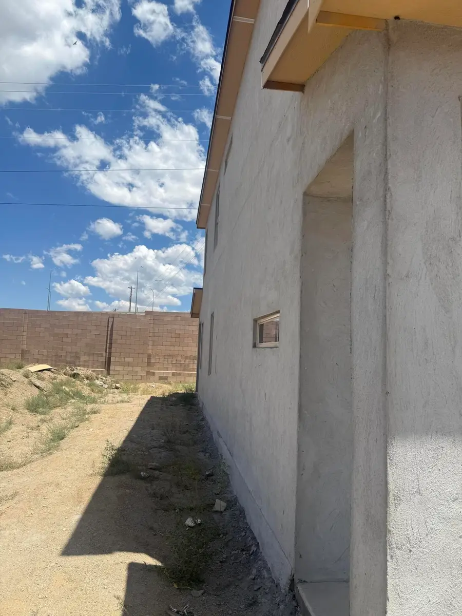 10631 Covered Wagon Avenue Se, Albuquerque, NM 87123 - #2