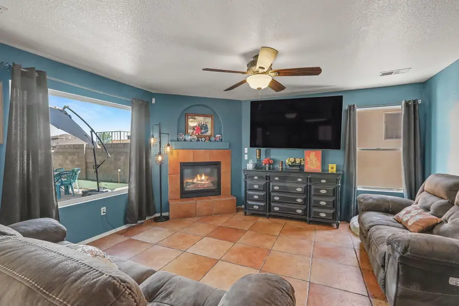 612 Via Canale Sw, Albuquerque, NM 87121 - #2