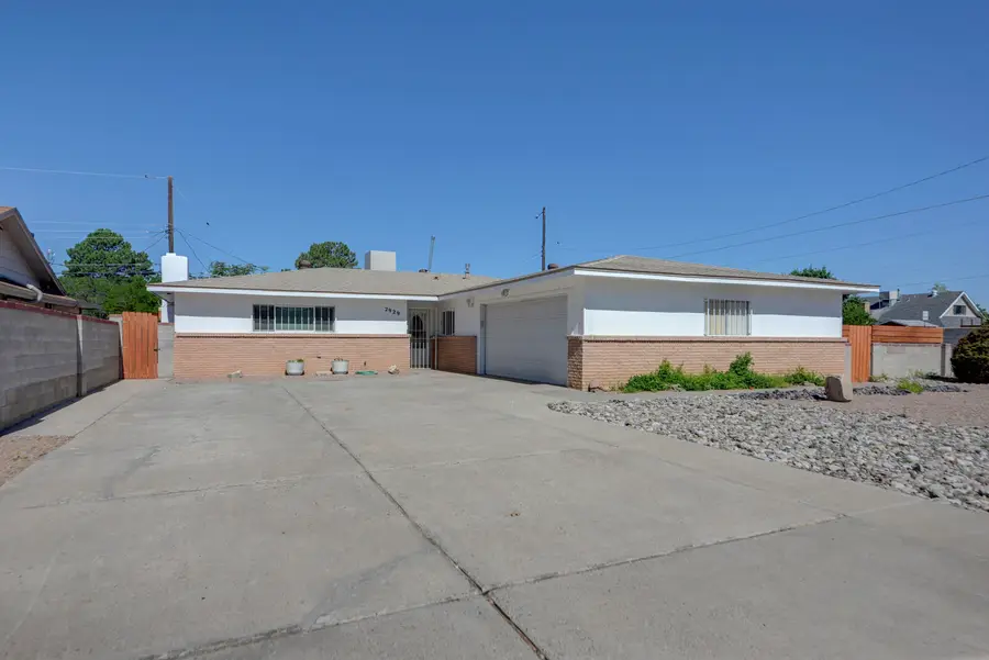 2929 Espanola Street Ne, Albuquerque, NM 87110 - #2