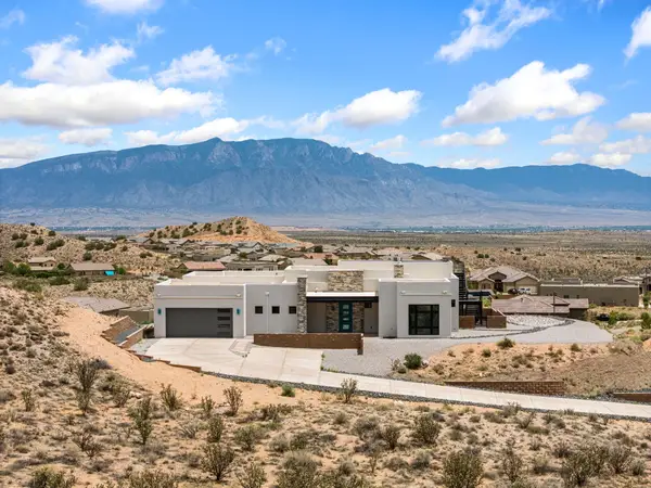 5617 Barranca Overlook Place Ne, Rio Rancho, NM 87144