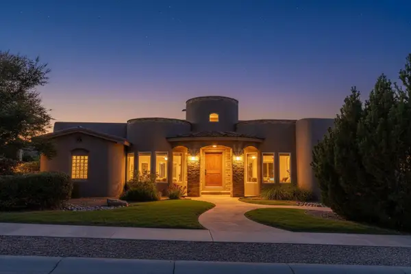 8008 Merissa Lane Ne, Albuquerque, NM 87122
