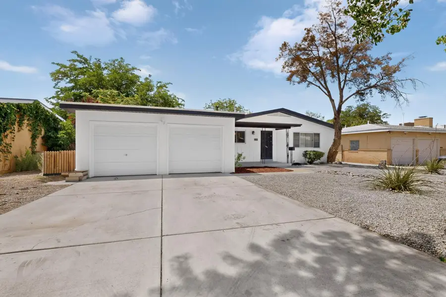 1305 Chama Street Ne, Albuquerque, NM 87110 - #2