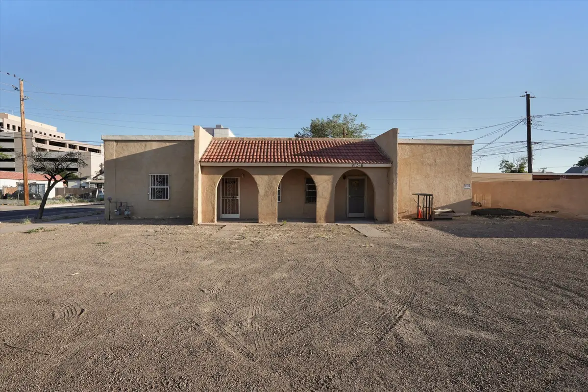 913 5th Street Nw, Albuquerque, NM 87102 - #1