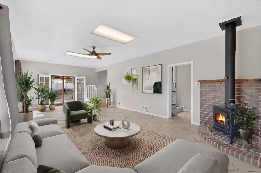 716 Kentucky Street Se, Albuquerque, NM 87108 - #3
