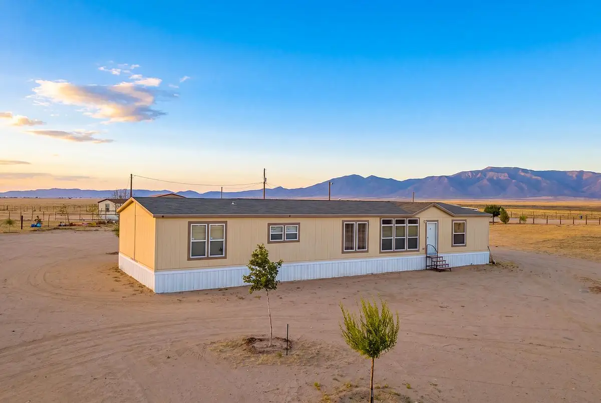 3 San Pasquale Avenue, Los Lunas, NM 87031 - #1