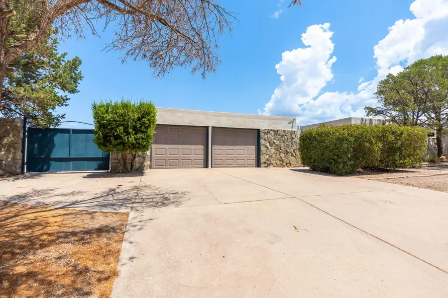 8901 Osuna Road Ne, Albuquerque, NM 87111 - #2