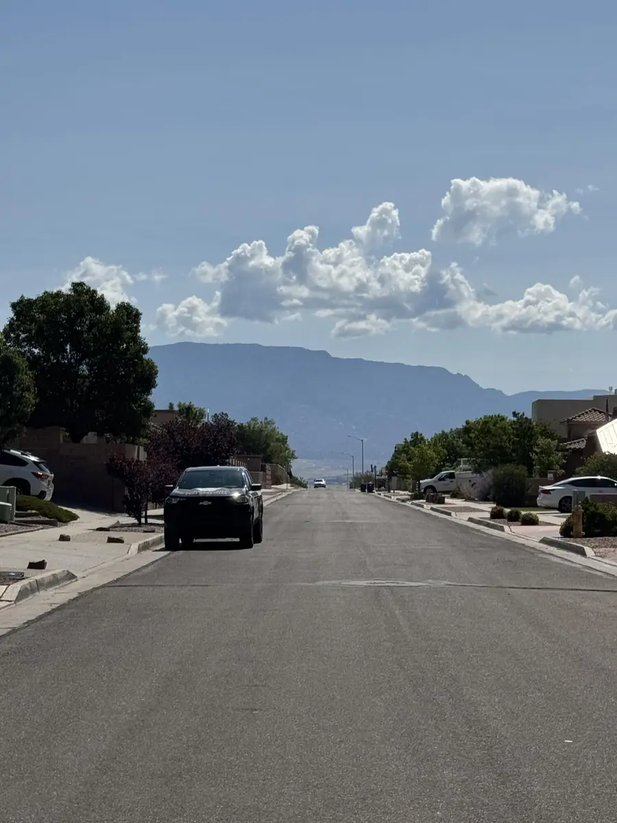 4540 Arrowhead Avenue Nw, Albuquerque, NM 87114 - #2