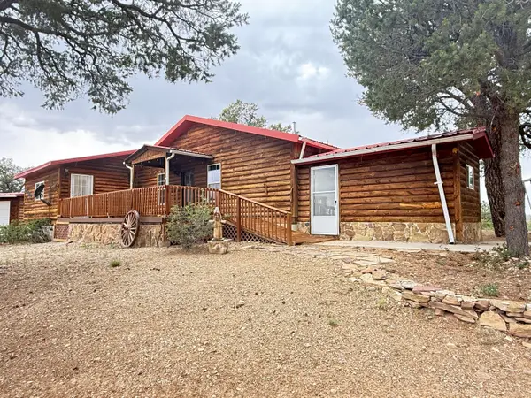 37 Lasso Lane, Pie Town, NM 87827