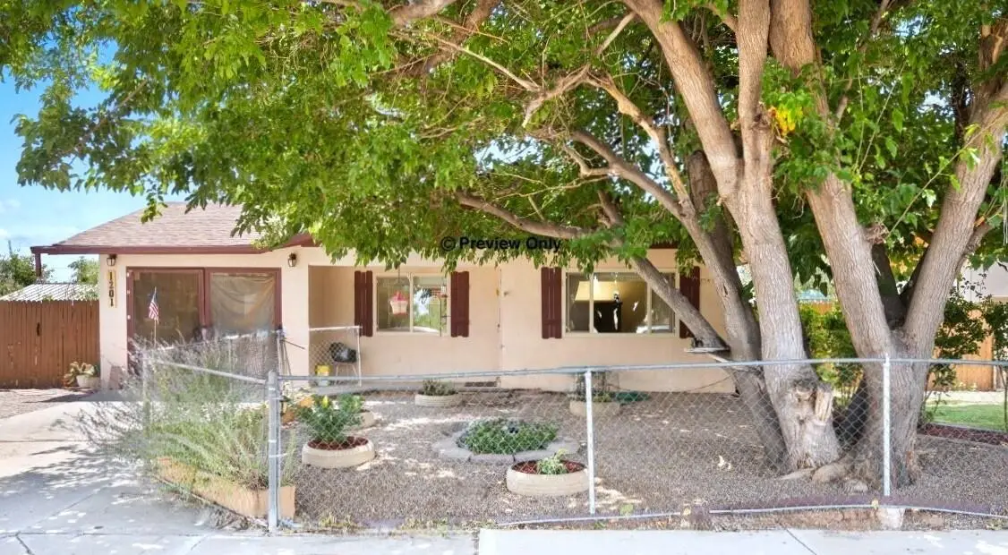 1201 W Didier Avenue, Belen, NM 87002 - #1