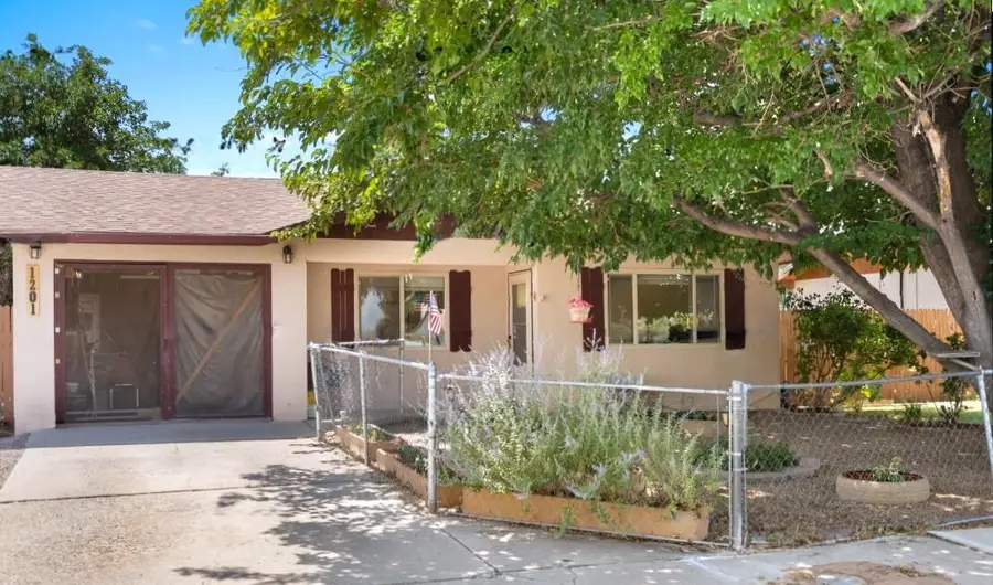 1201 W Didier Avenue, Belen, NM 87002 - #2