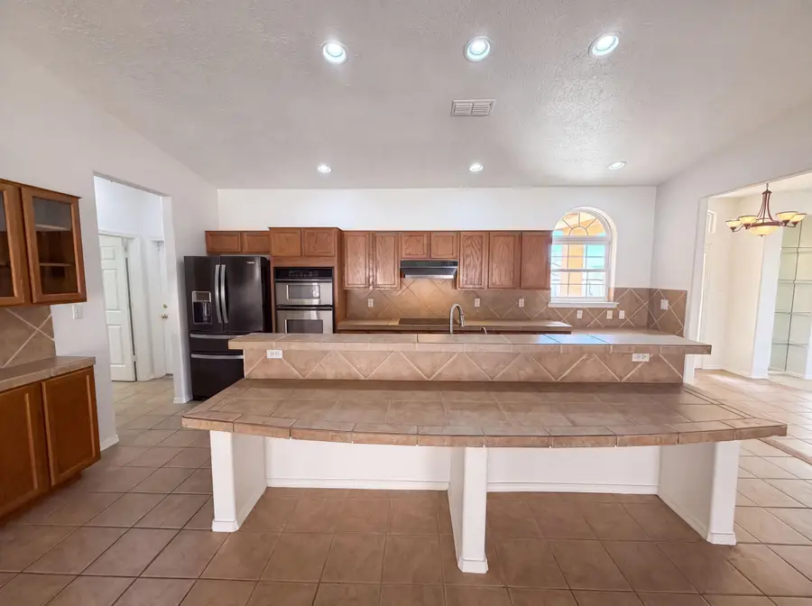 9809 Buckeye Street Nw, Albuquerque, NM 87114 - #2