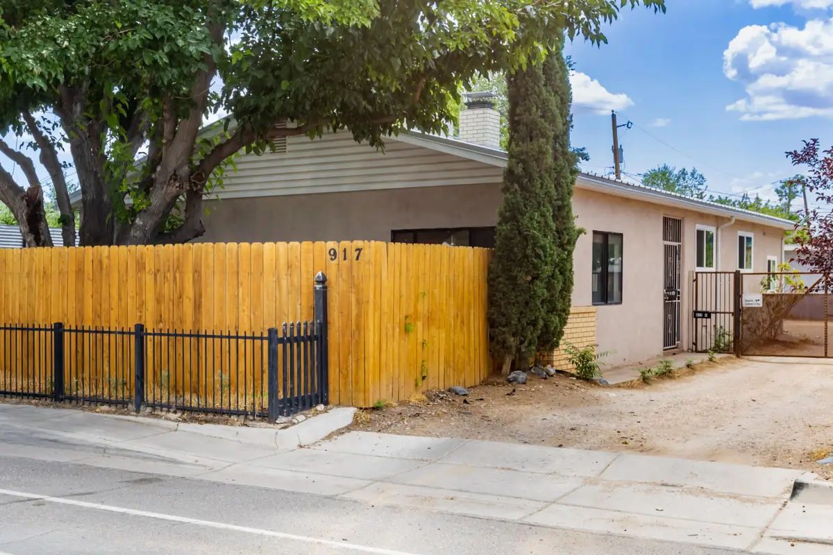 917 8th Street Sw, Albuquerque, NM 87102 - #1