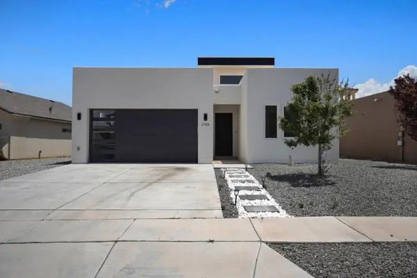 1702 Lark Drive Ne, Rio Rancho, NM 87144
