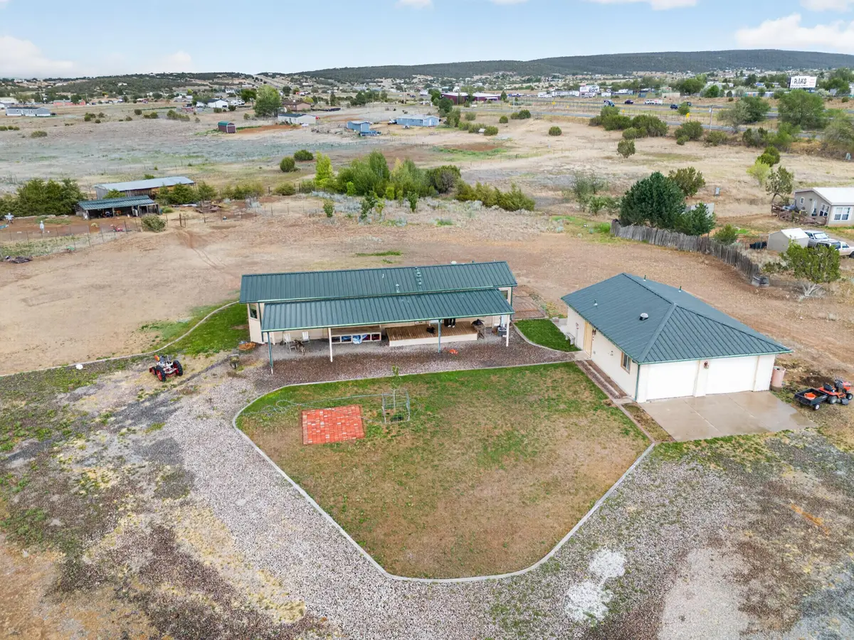 6 County Line Road, Edgewood, NM 87015 - #1