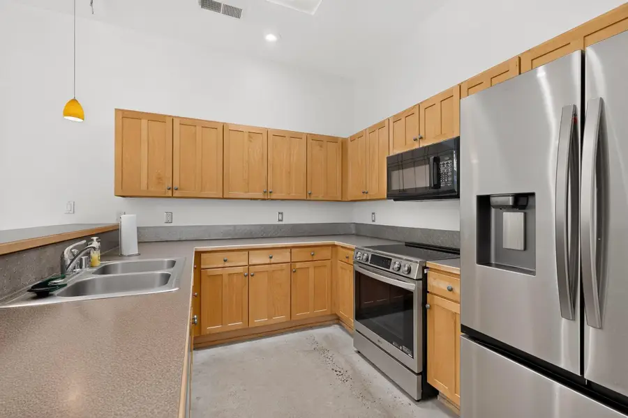 506 Coal Avenue Sw, Albuquerque, NM 87102 - #2