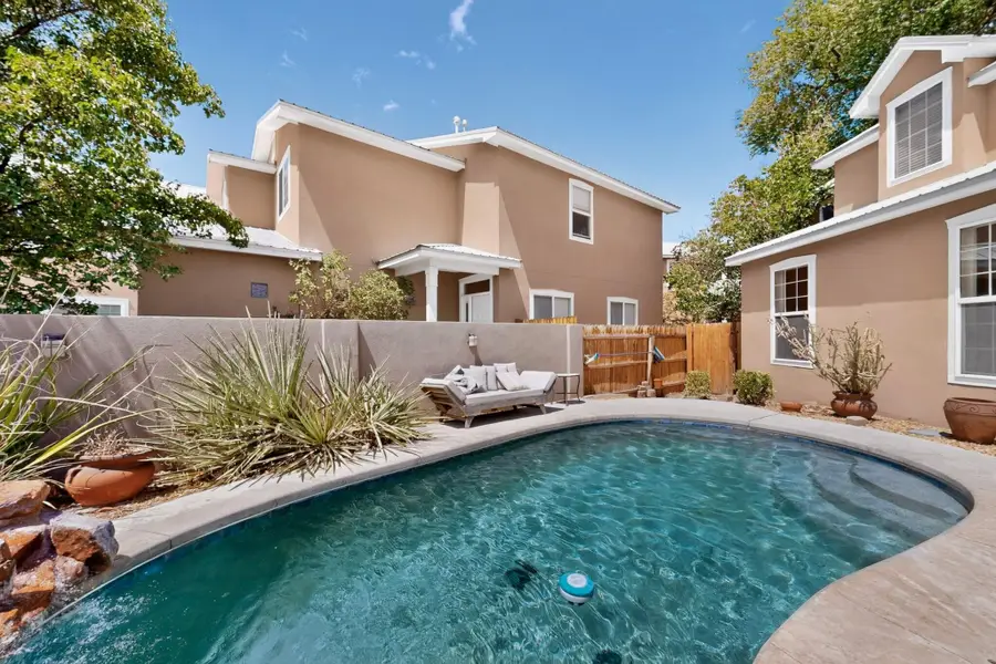 1531 Phoenix Avenue Nw, Albuquerque, NM 87107 - #2