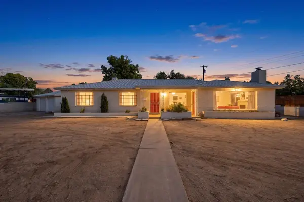 8013 Indian School Road Ne, Albuquerque, NM 87110