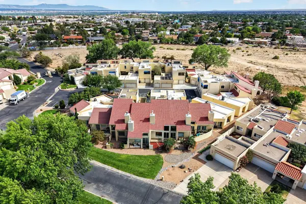 617 Eastlake Court Se, Albuquerque, NM 87124