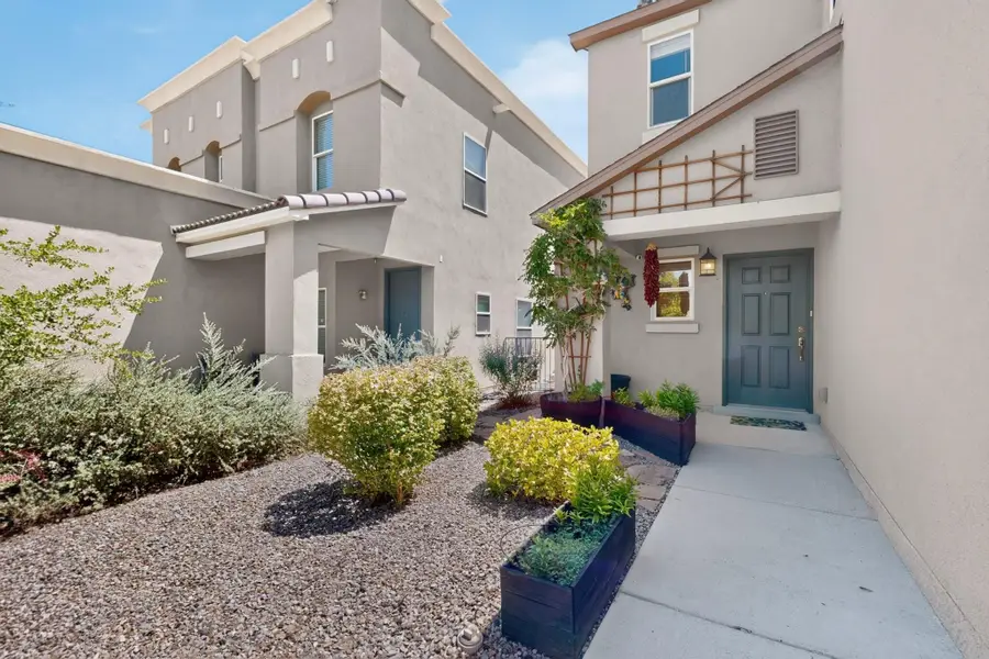 2928 Van Horne Way Sw, Albuquerque, NM 87121 - #3