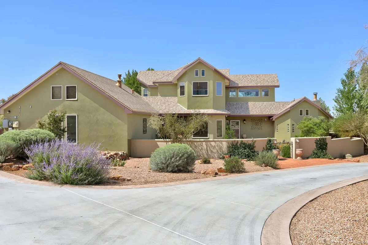 10220 Eagle Rock Avenue Ne, Albuquerque, NM 87122 - #1