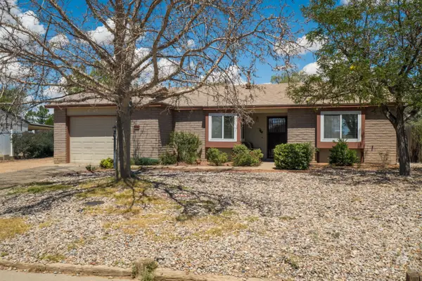 680 Bhutan Drive Se, Rio Rancho, NM 87124