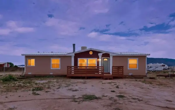 25 Camino De Manzano, Los Lunas, NM 87031