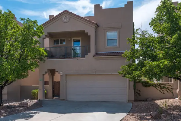 7105 Alexandria Drive Ne, Albuquerque, NM 87122