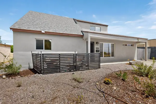 1816 Stanford Drive Se, Albuquerque, NM 87106