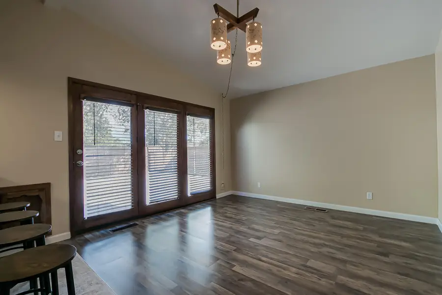 657 Grace Street Ne, Albuquerque, NM 87123 - #3