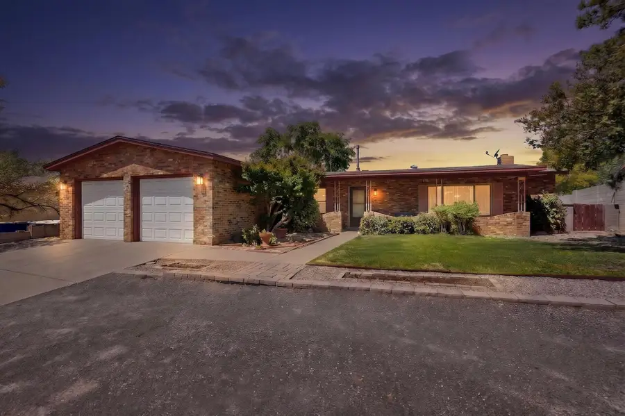 3709 Valerie Place Ne, Albuquerque, NM 87111 - #2