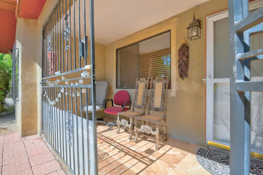 1513 Aragon Road Sw, Albuquerque, NM 87105 - #2