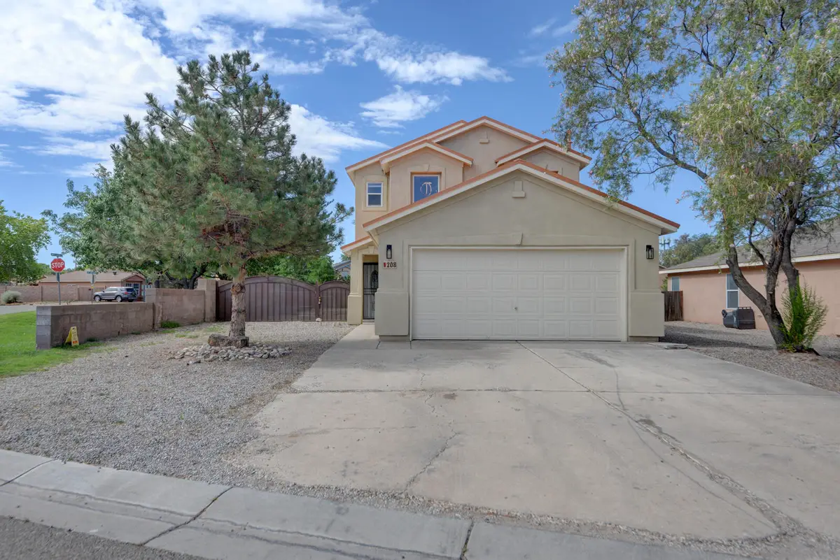 208 Colinas Avenue Ne, Albuquerque, NM 87113 - #1