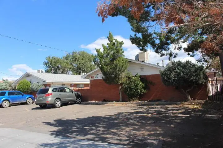 324 Charleston Street Se, Albuquerque, NM 87108 - #1