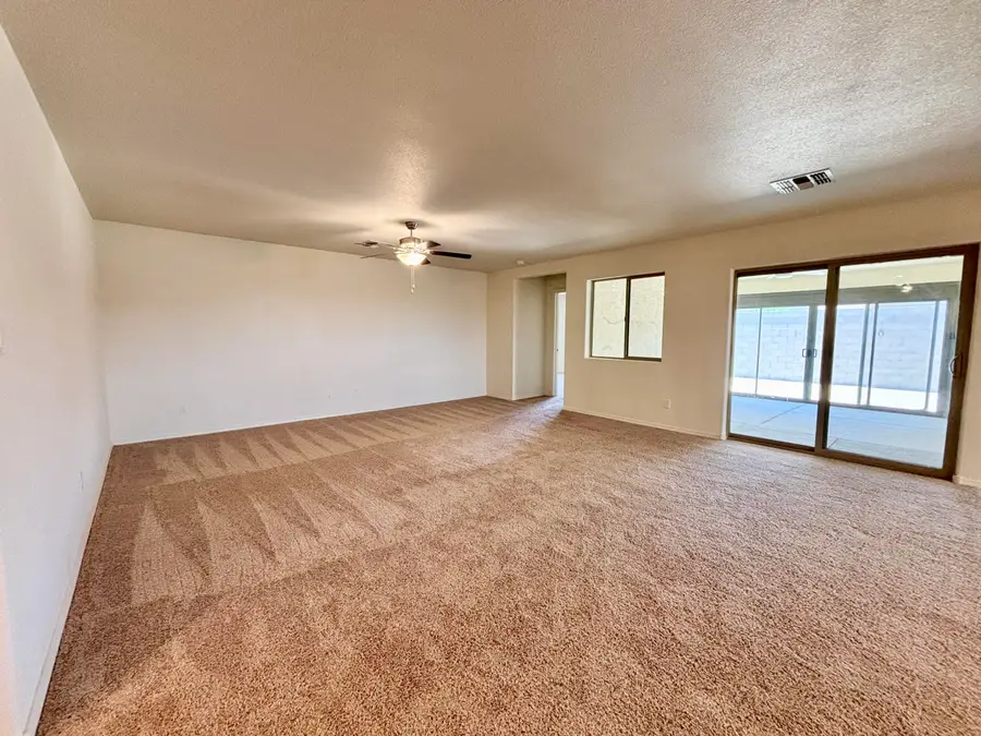 904 Camino De Las Violeta, Belen, NM 87002 - #2