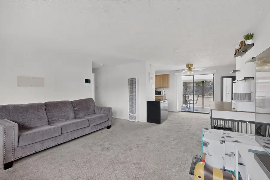 1004 Maxine Street Ne, Albuquerque, NM 87112 - #2