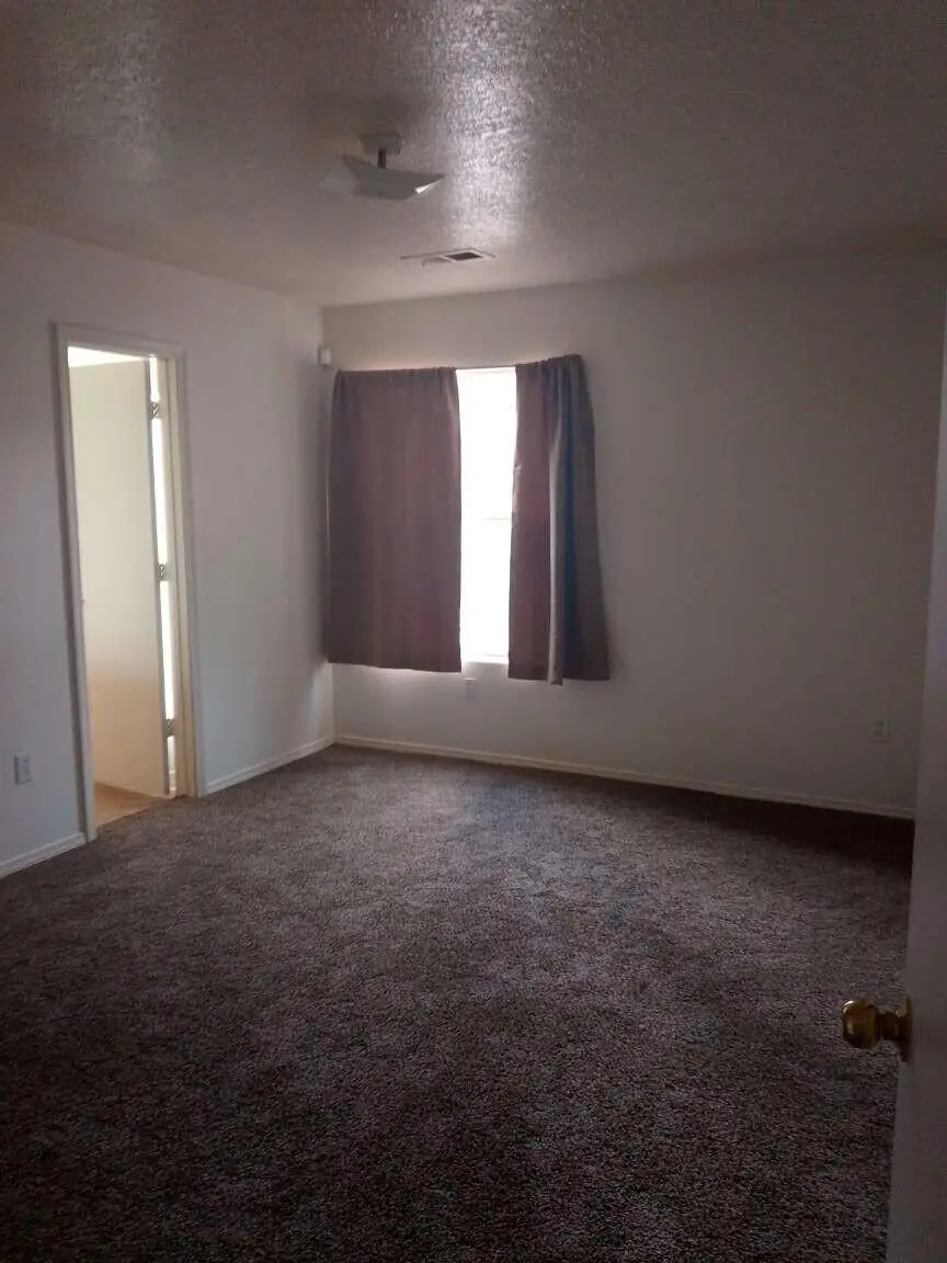 10008 Cartagena Avenue Sw, Albuquerque, NM 87121 - #3