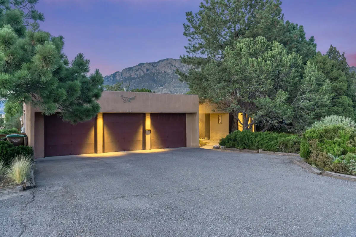 1178 Laurel Place Ne, Albuquerque, NM 87122 - #1