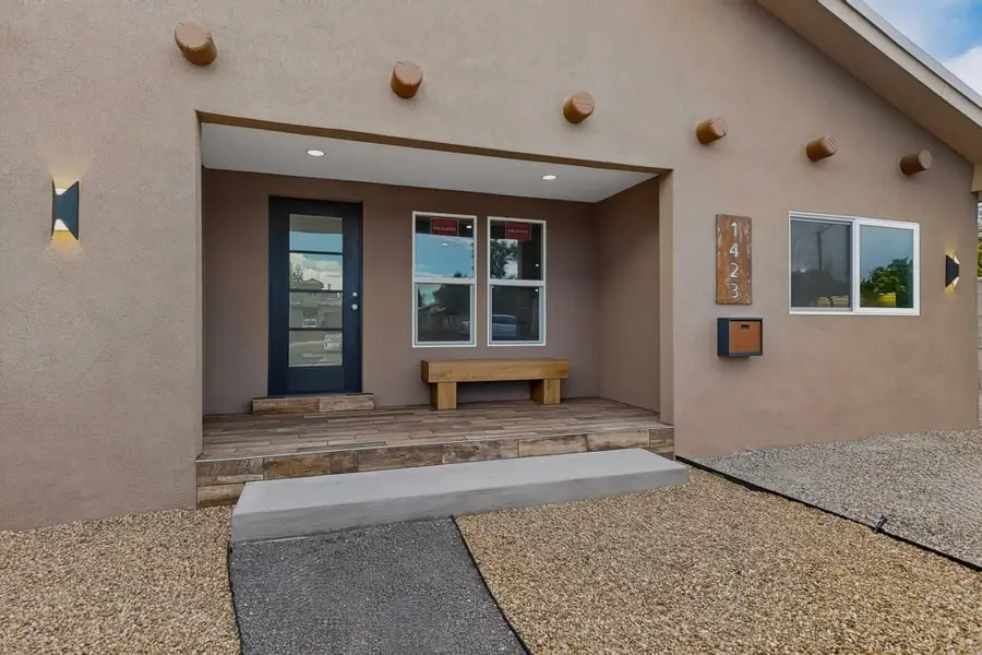 1423 Van Cleave Road Nw, Albuquerque, NM 87107 - #3